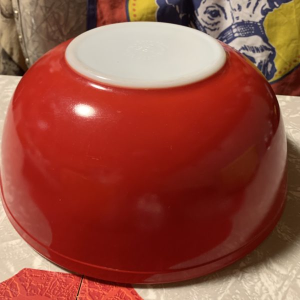 Vintage Pyrex Mixing Bowl Set