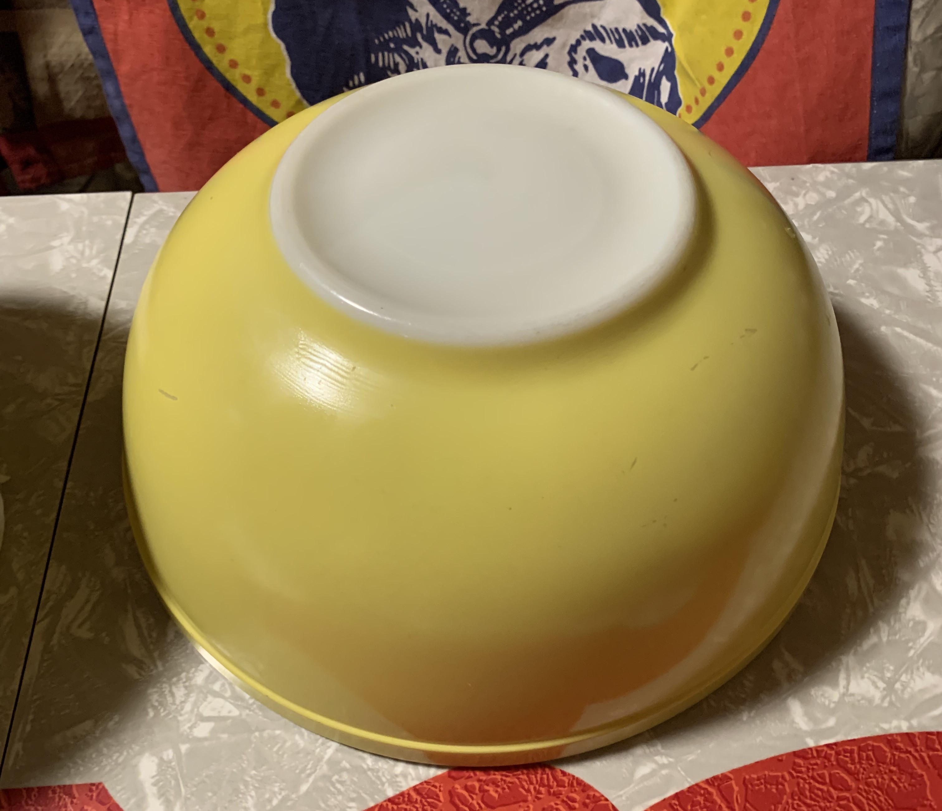 Vintage 1940's Pyrex Mixing Bowl Set